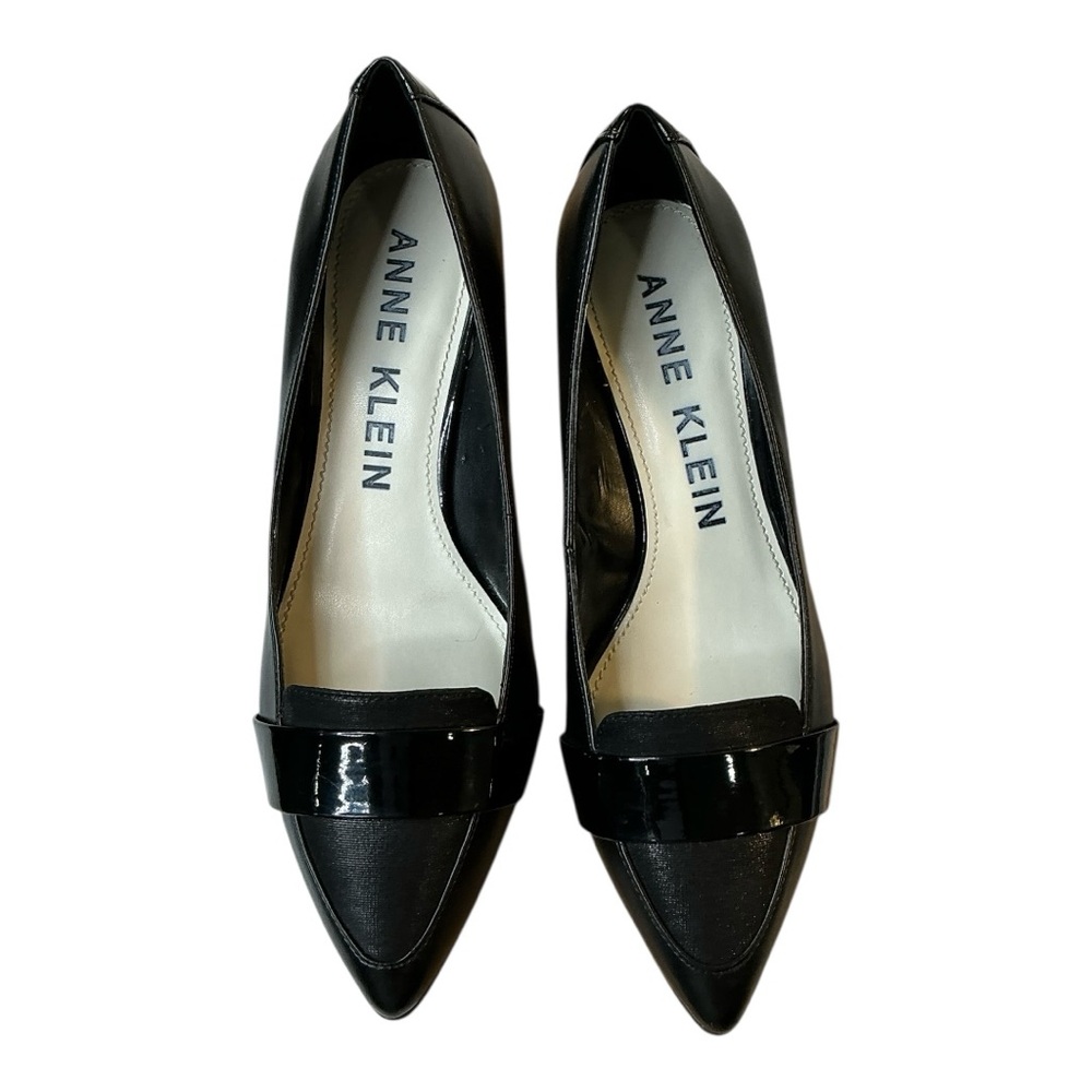 Anne Klein Black Kitty Heels Sleek and Sophisticated Size 8 - Picture 2 of 12